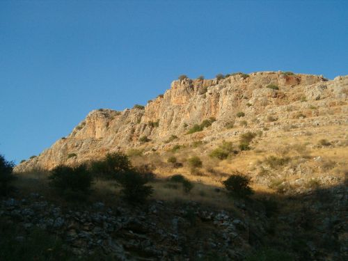 cliff glowing with evening sun at 2nd day camp site