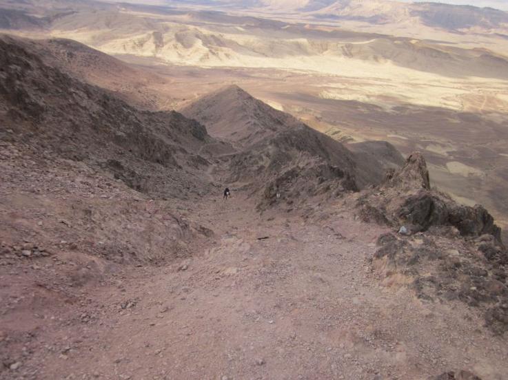 Walking up Shen Ramon in the Ramon crater