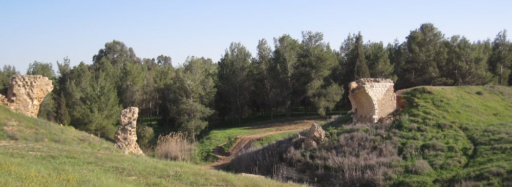 ruins of Ottoman railroad bridge at the entrance to Poro nature reserve