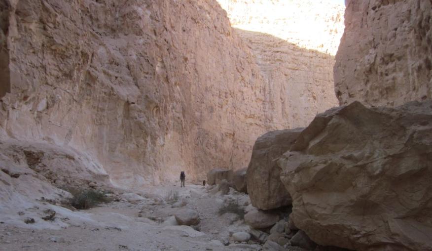 Don and Taffy walking out of Nachal Vardia